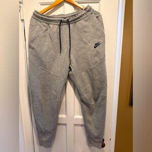 Nike Tech Fleece Joggers
